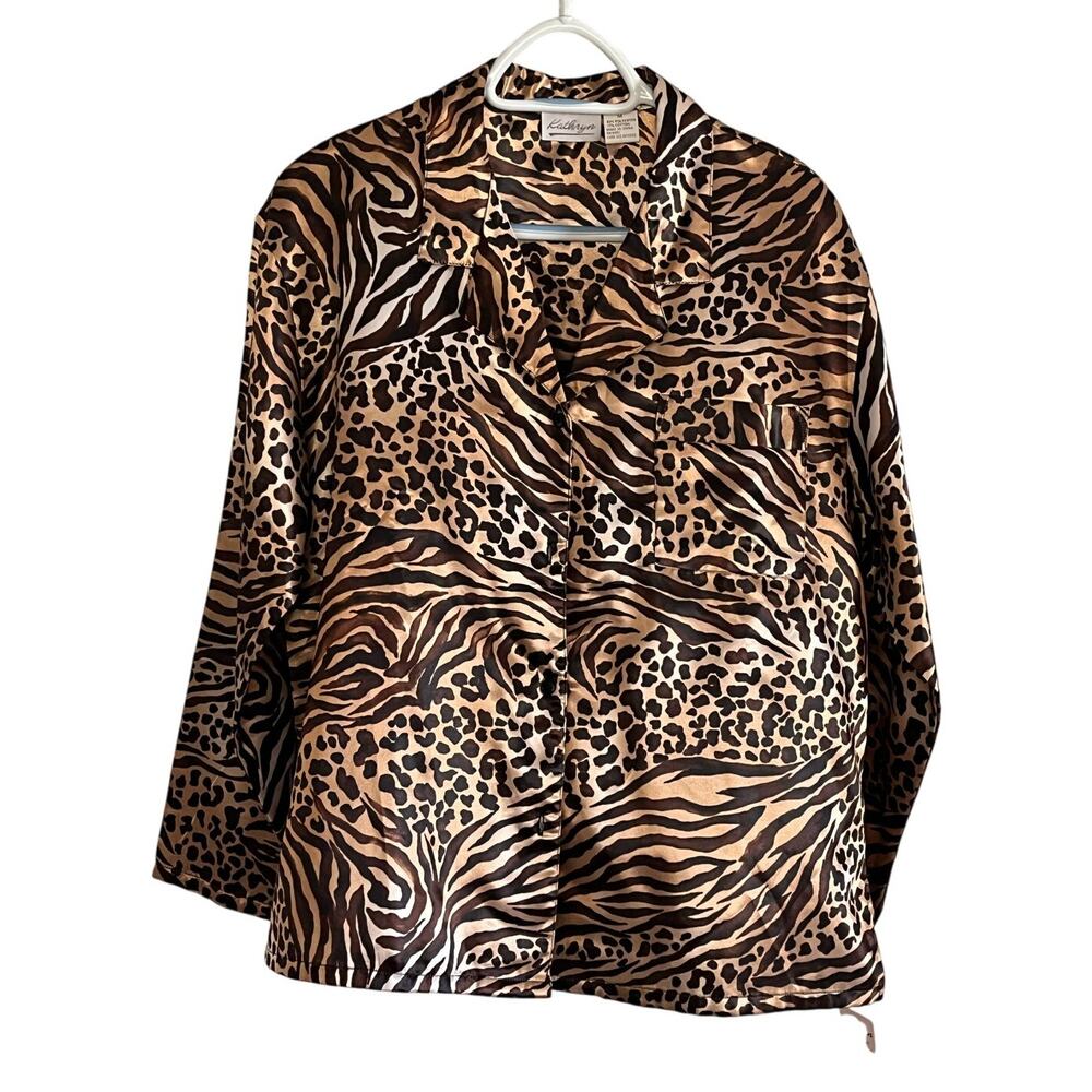 NWT Size Med Leopard Zebra Print Pajama Top Lounge Animal Print Sleep Shirt